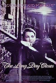 watch-The Long Day Closes (1993)
